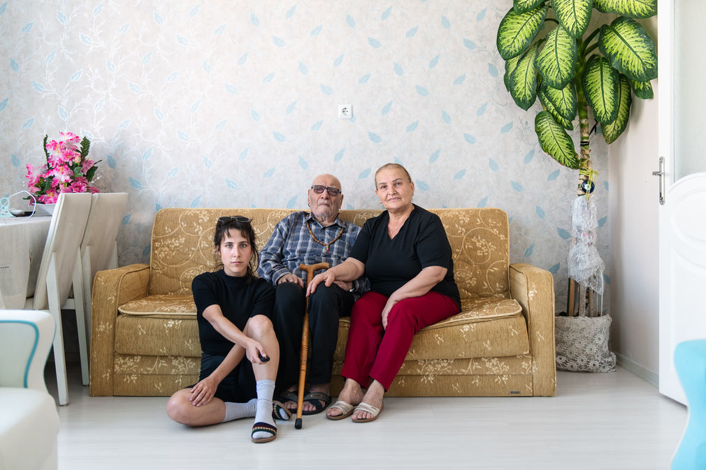 Portrait aslioezdemir dedem leyla ich pozcu mersin tuerkiye oktober 2022