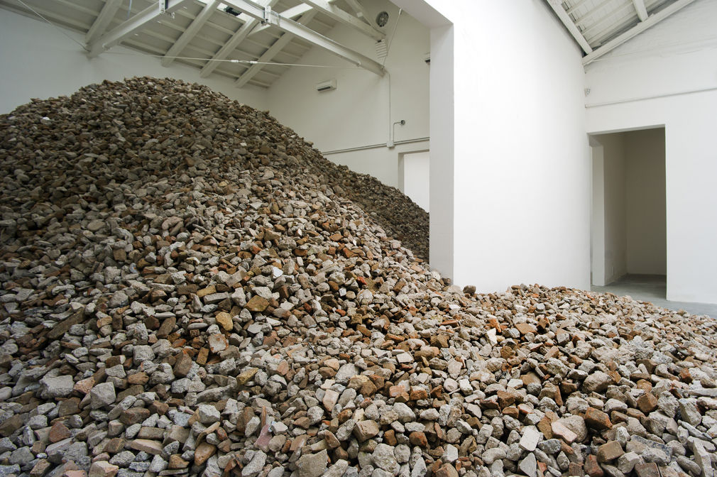 Construction materials spanish pavilion venice biennale  2013 photo ugo carmeni  1